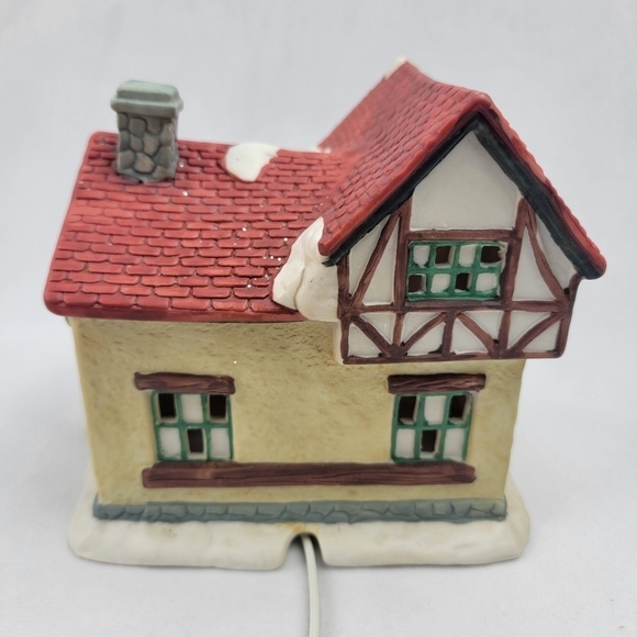 Dickens Collectables fabric shop Porcelain lighted house & 4 kids decorating tre - Picture 6 of 9